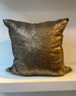 Warm Gold In Combination With Brown Silk Satin #handembroidery #metalsequins #cushionsale #couturecushions #cushionsale #luxuryinteriordesign #stockcushionsonsale #luxurysoftfurnischings #forfurtherinformationpleasecontact susann@susanneschenfelder or dm